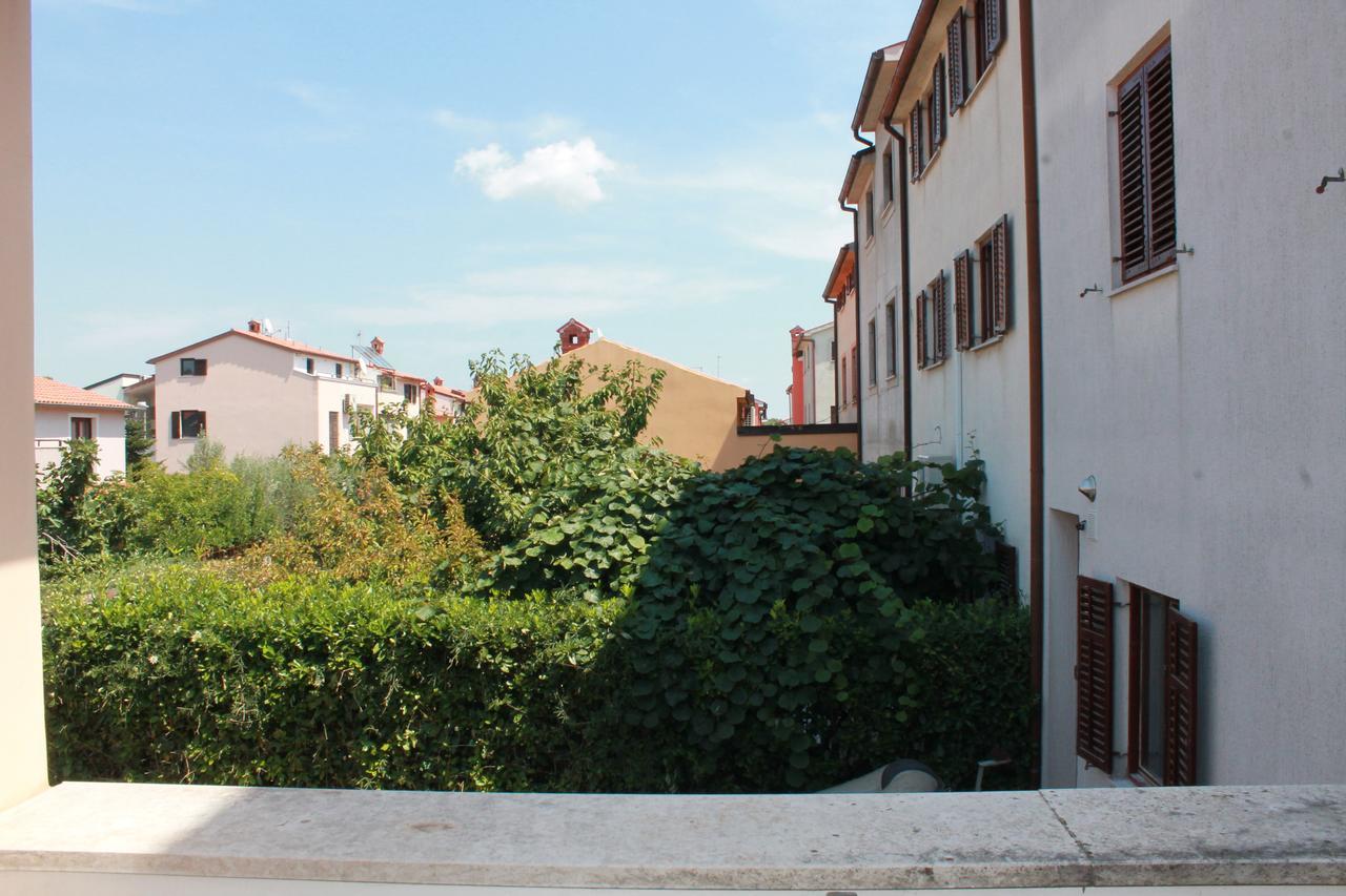 Apartments Ana Pula Exterior photo