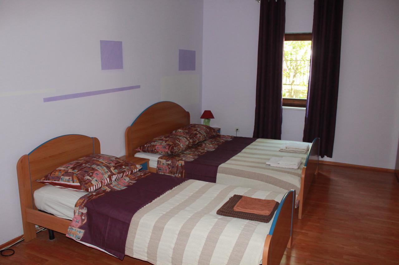 Apartments Ana Pula Exterior photo